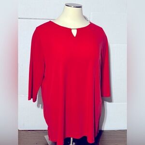 INMAN 3X Red tunic 32” L 25” p2p 3/4 length sleeve Bright red Key hole front